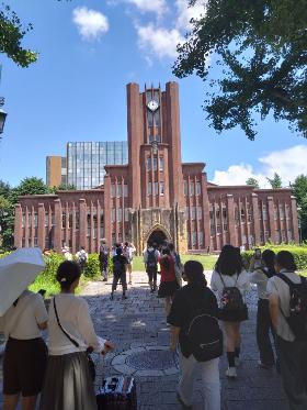 令和8年度ティーンズ会議研修視察の様子3
