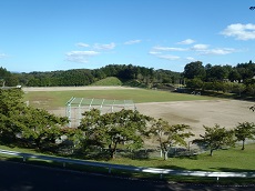 写真：運動広場の全景2