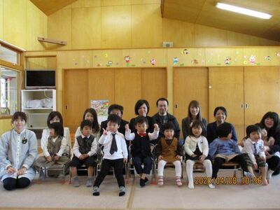 写真：2歳児クラスへ8名が進級