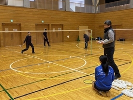 バドミントン休日部活動の様子