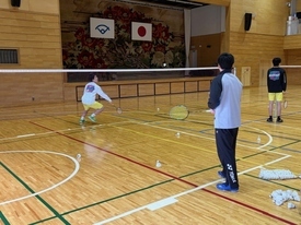 バドミントン休日部活動の様子