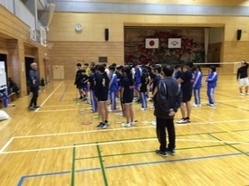 バドミントン休日部活動の様子