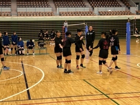 バレーボール休日部活動の様子