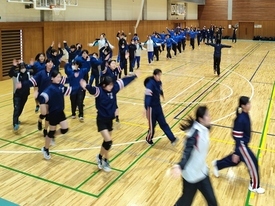 バレーボール休日部活動の様子