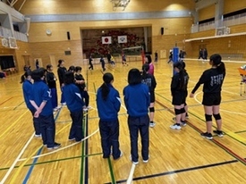 バレーボール休日部活動の様子