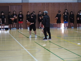 バスケットボール休日部活動の様子