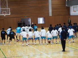 バスケットボール休日部活動の様子