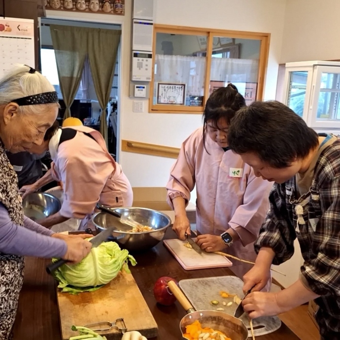 餃子づくり体験の画像