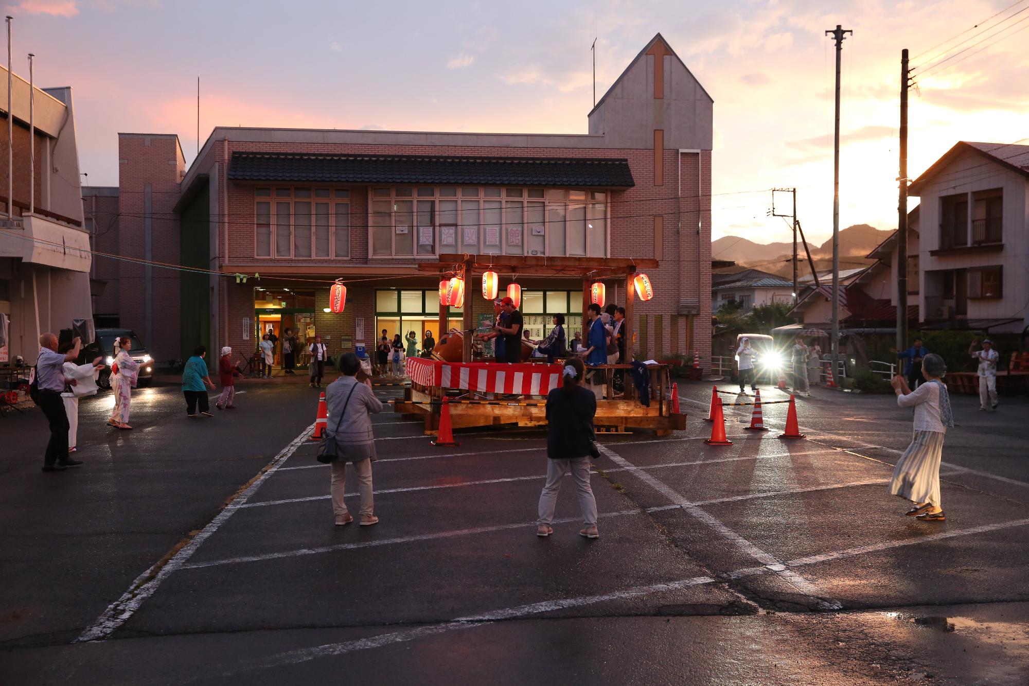 大相撲須賀川場所の様子