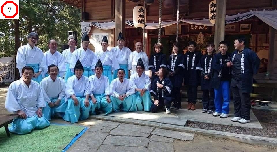保存会の人の集合写真