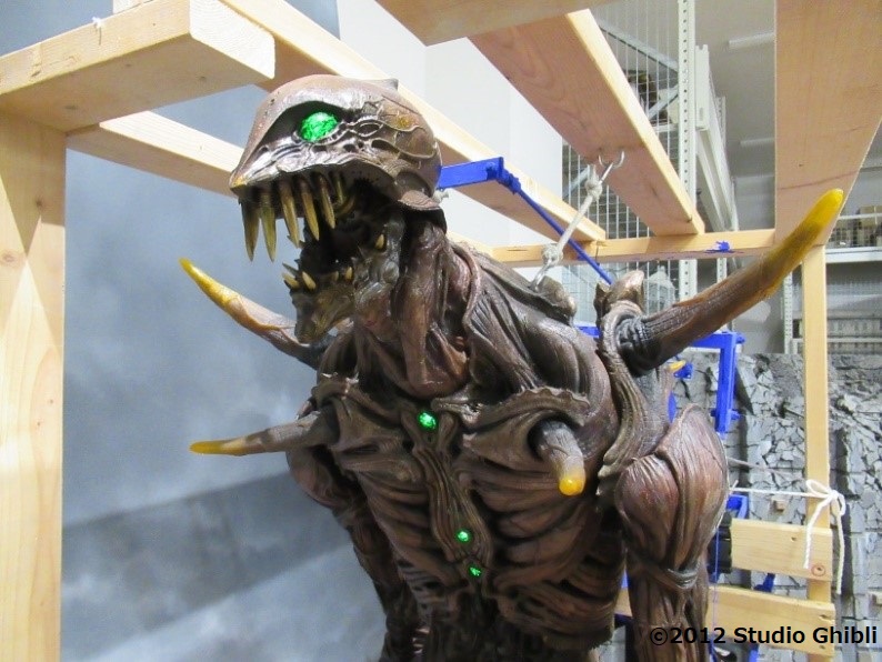 巨神兵（「巨神兵東京に現わる」に登場）のロッドパペット上半身の画像