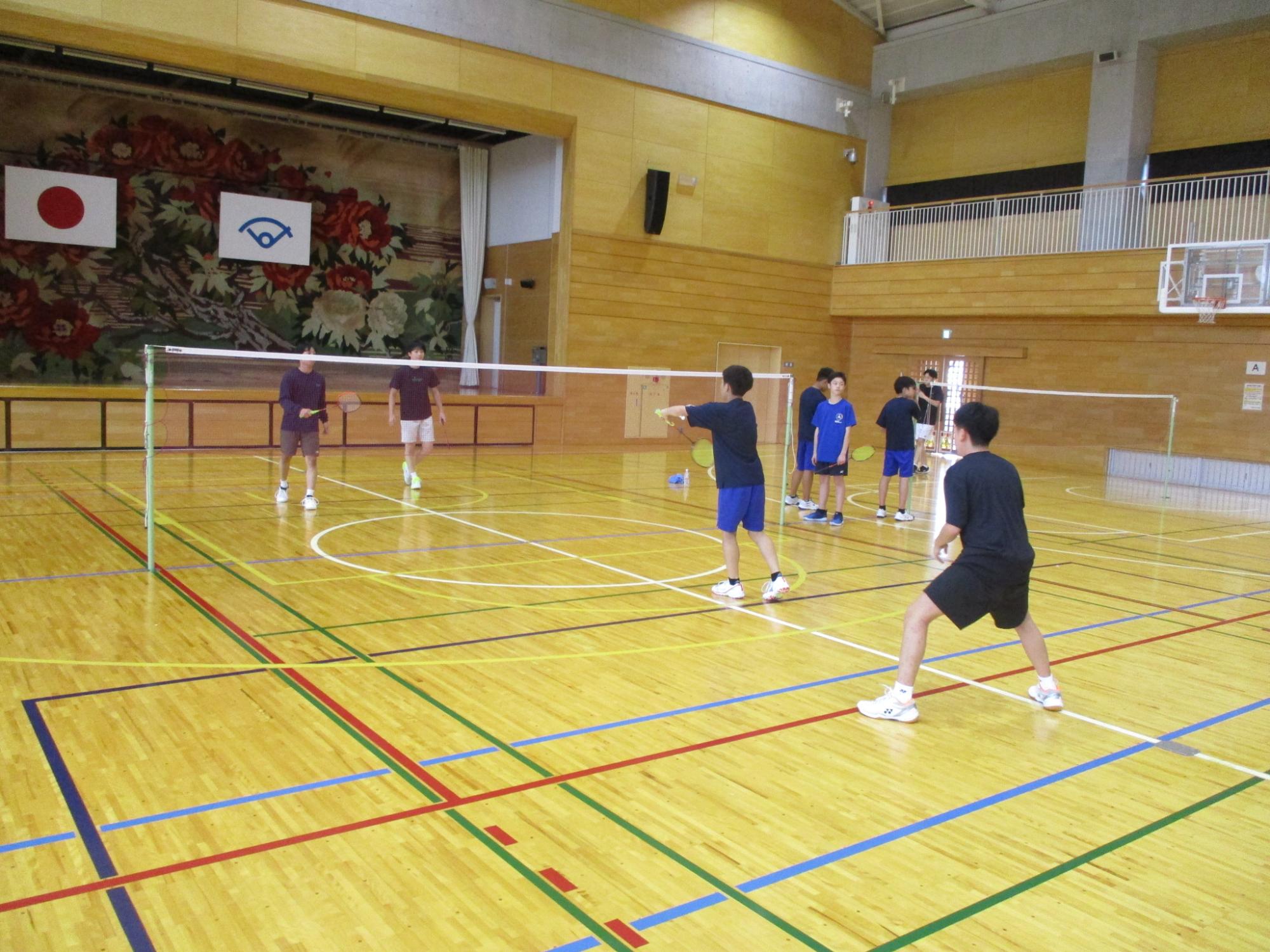 バドミントン休日合同部活動の写真（その6）