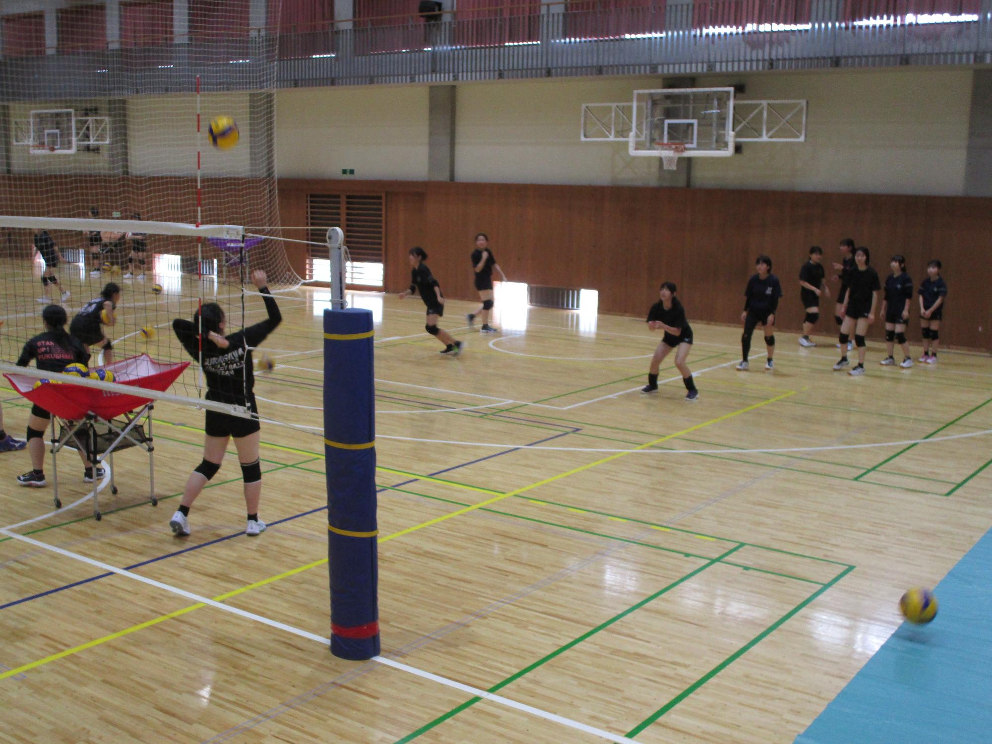 バレーボール休日合同部活動の写真（その5）