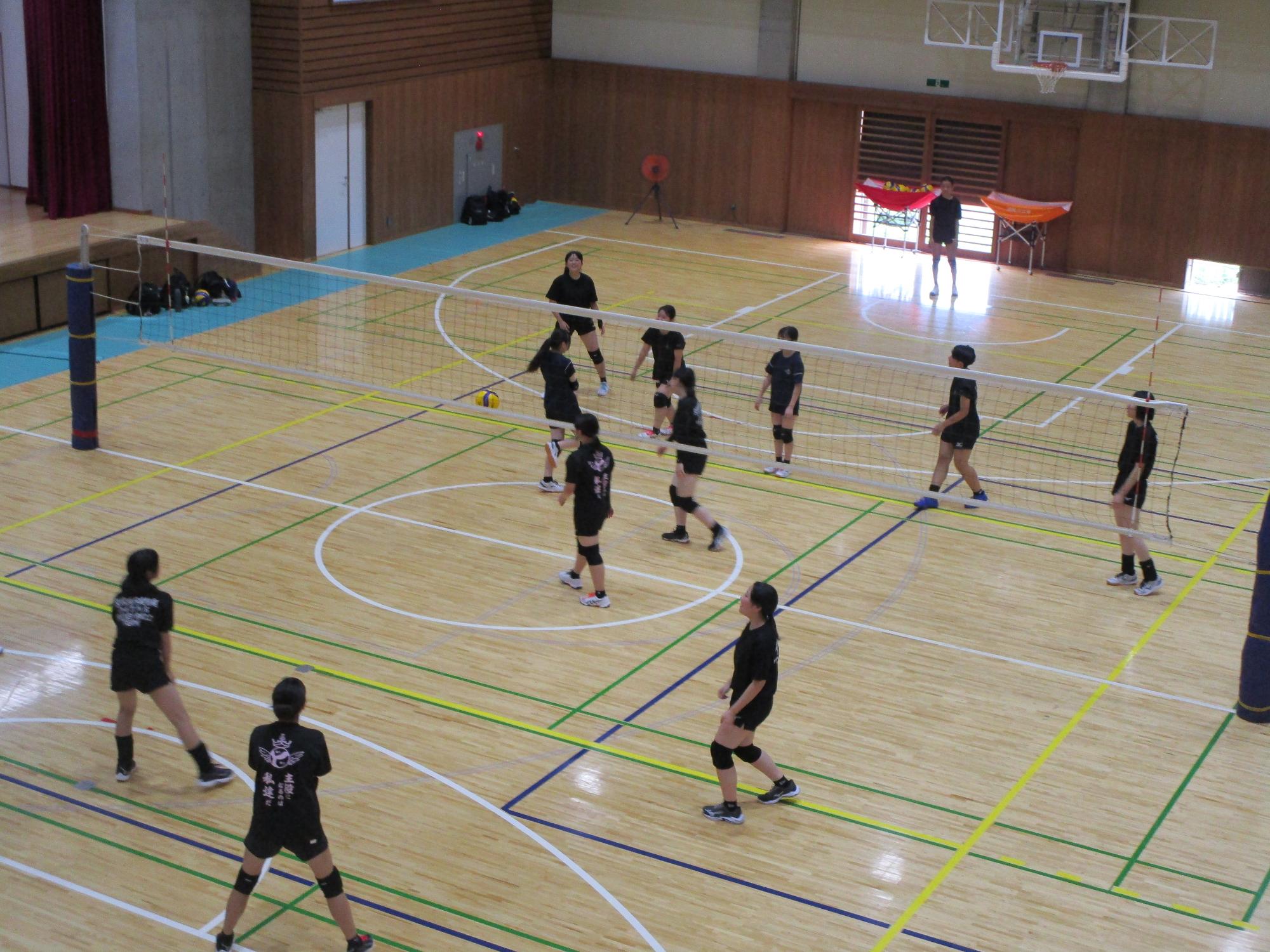 バレーボール休日合同部活動の写真（その6）